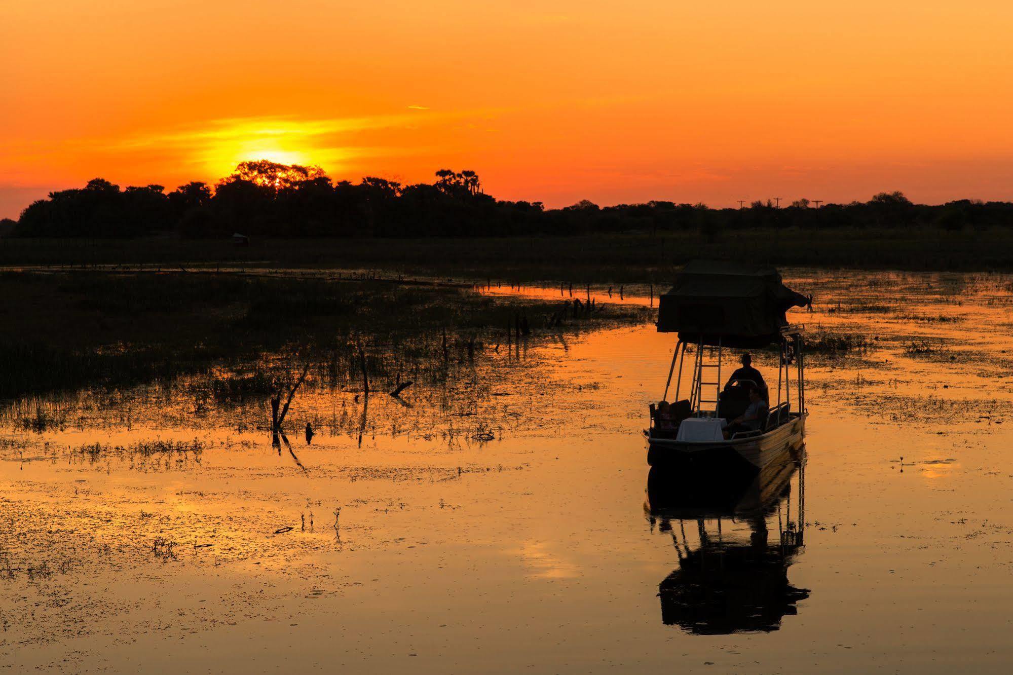 Thamalakane River Lodge Maun Exterior foto